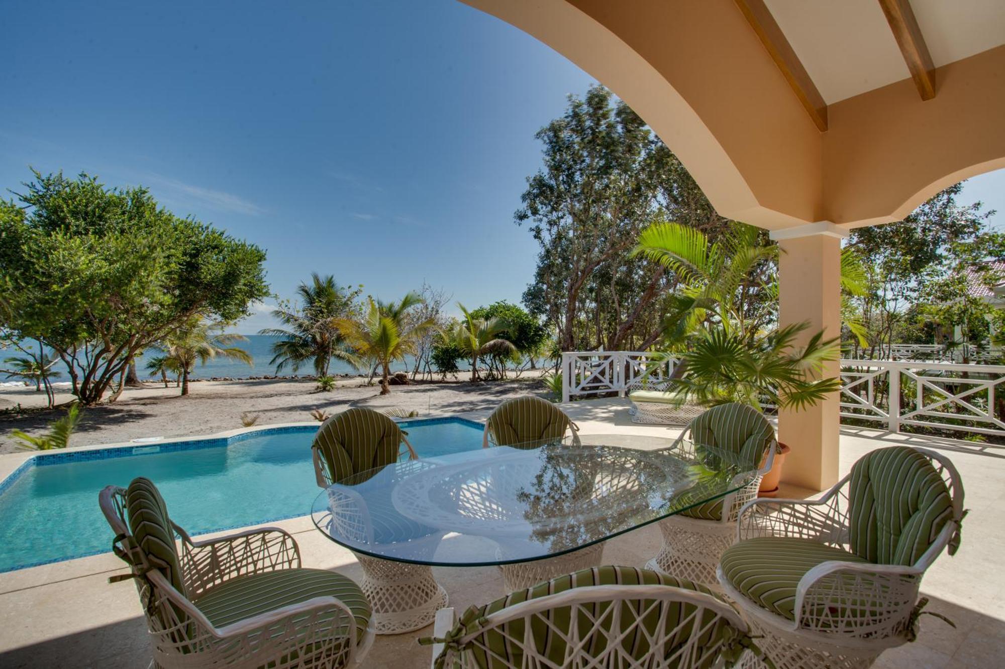 Naia Resort And Spa Placencia Екстериор снимка
