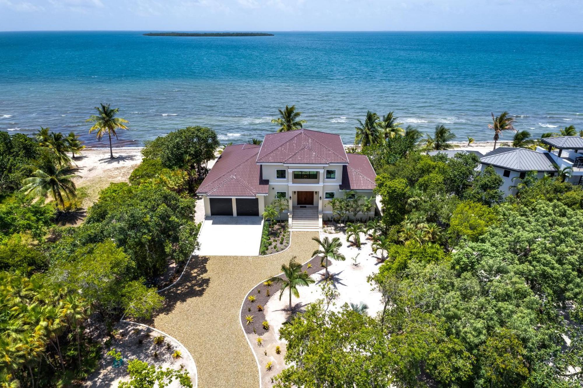 Naia Resort And Spa Placencia Екстериор снимка