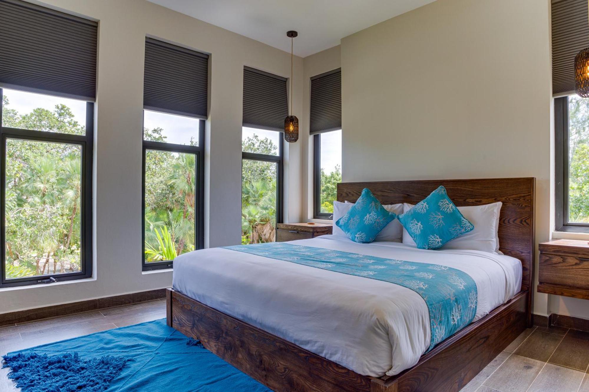 Naia Resort And Spa Placencia Екстериор снимка