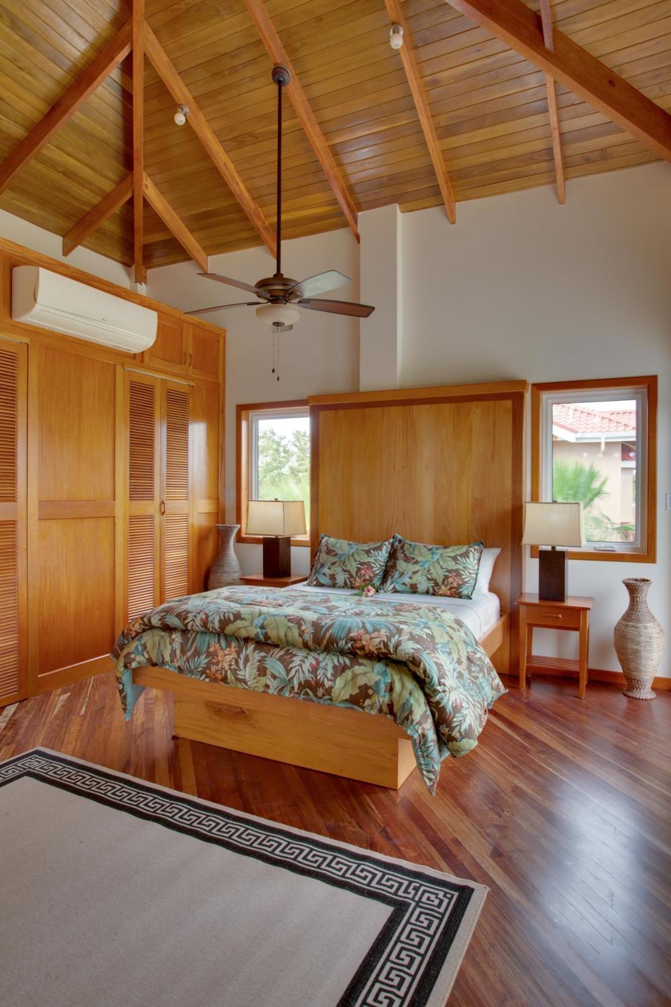 Naia Resort And Spa Placencia Екстериор снимка