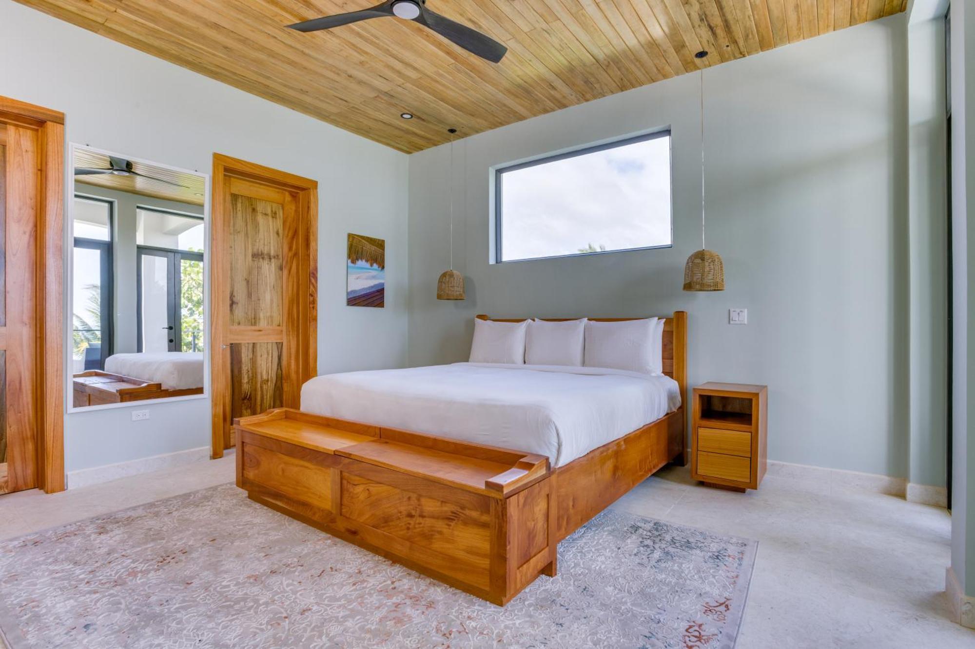 Naia Resort And Spa Placencia Екстериор снимка