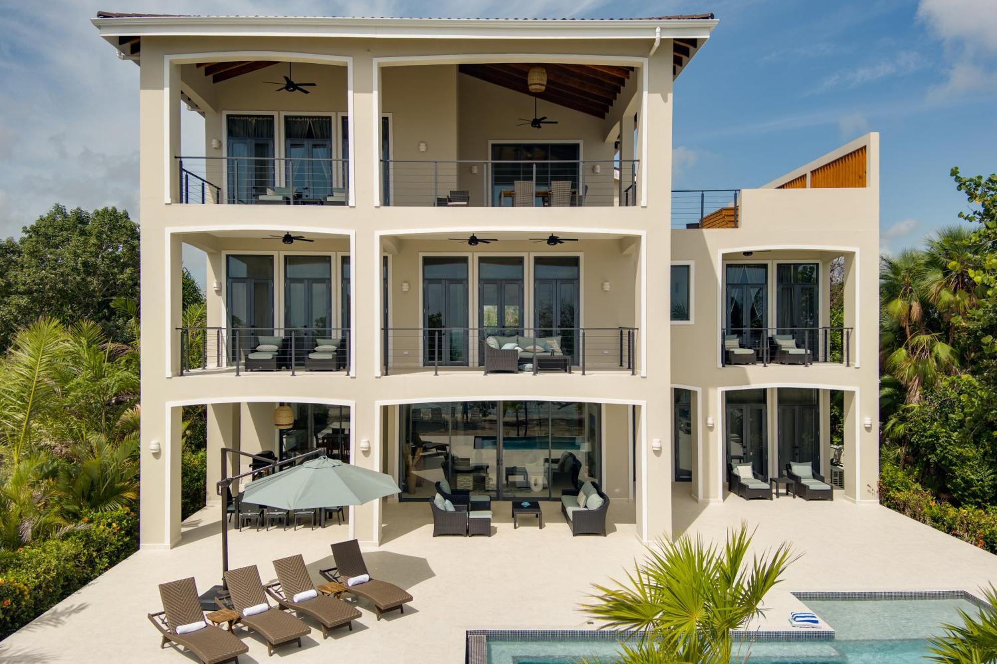 Naia Resort And Spa Placencia Екстериор снимка